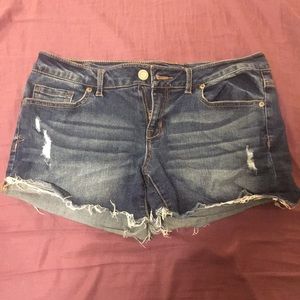 Aeropostale jean shorts size 6